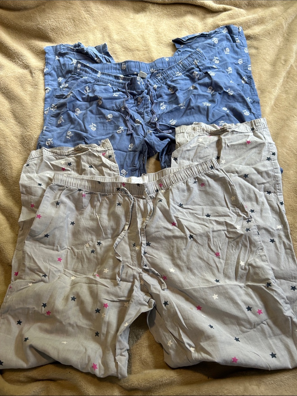 Two pairs of small women’s pajama pants.  One from old navy and one from gap.
